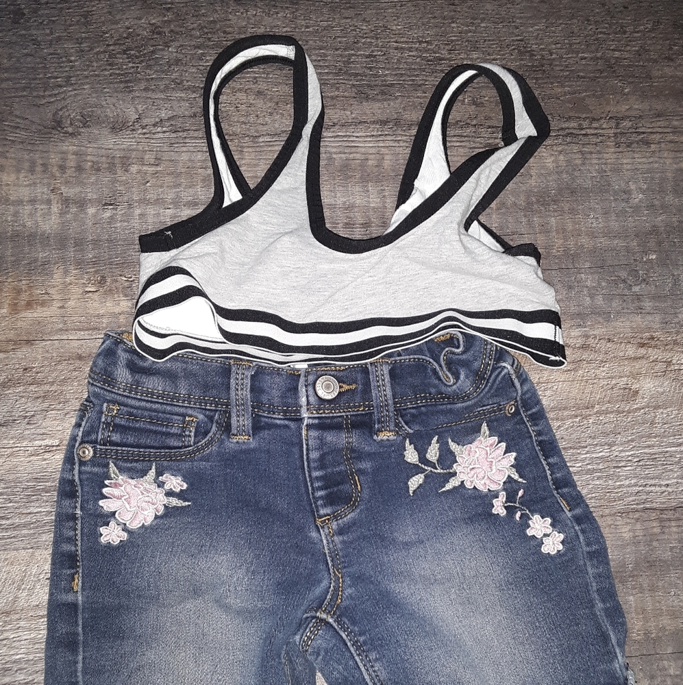 🌠Lot of 2 shorts and sports bar shorts size 5 bar